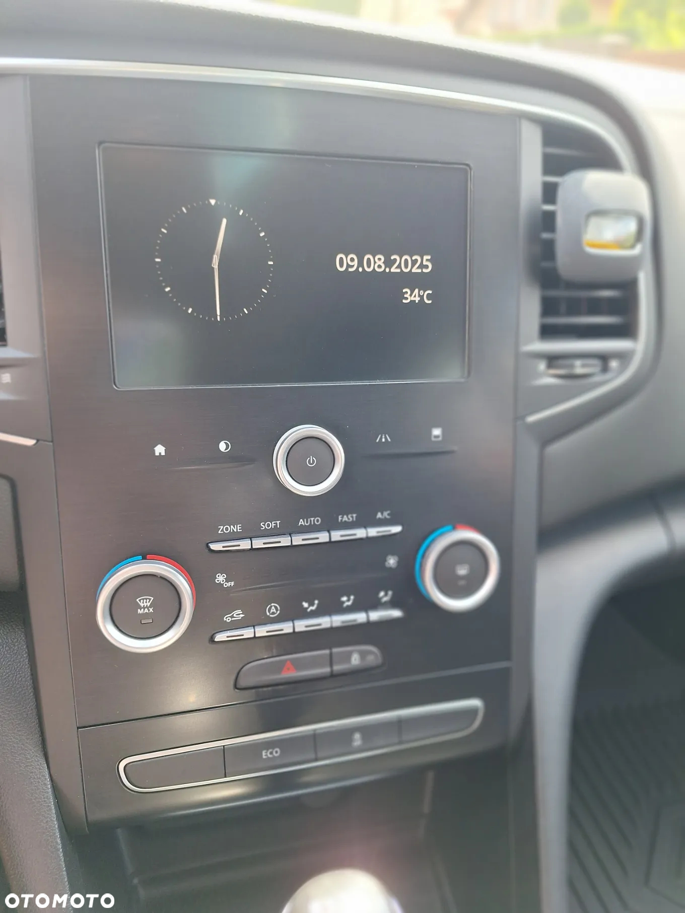 Renault Megane 1.5 dCi Zen - 28