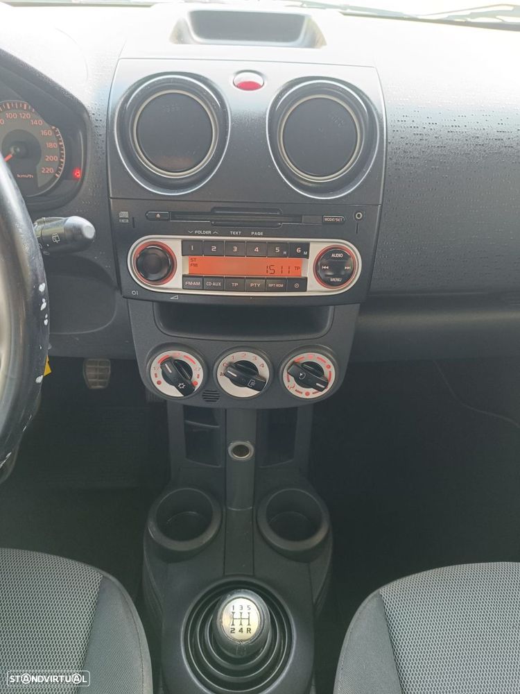 Mitsubishi Colt 1.3 Instyle - 8