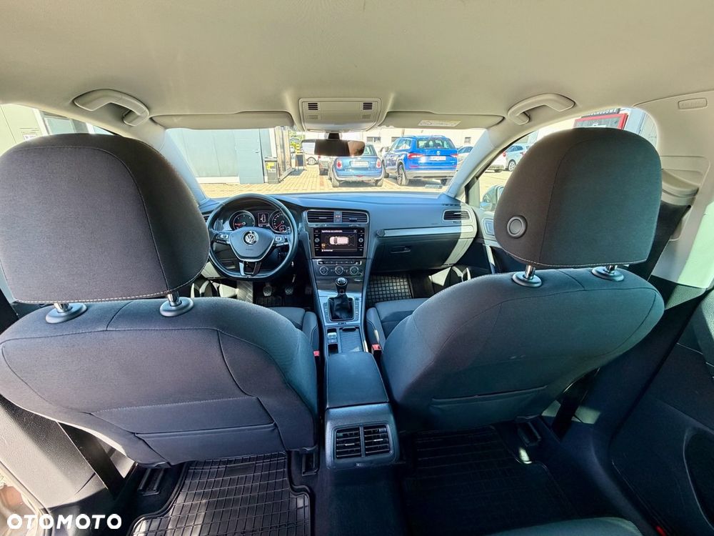 Volkswagen Golf VII 2.0 TDI BMT Comfortline - 11