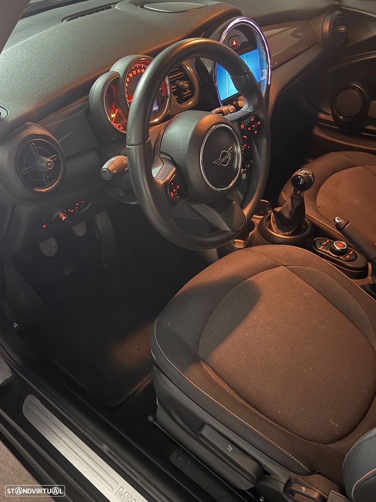MINI 3 Portas - 7