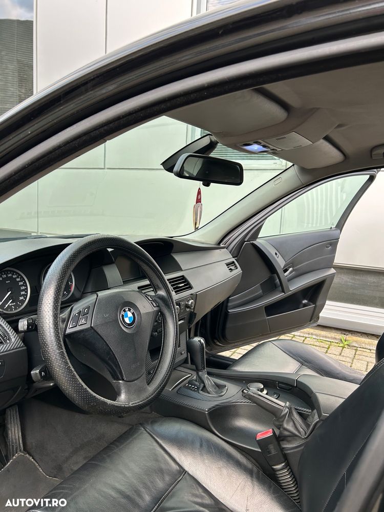 BMW Seria 5 520d Aut. - 7