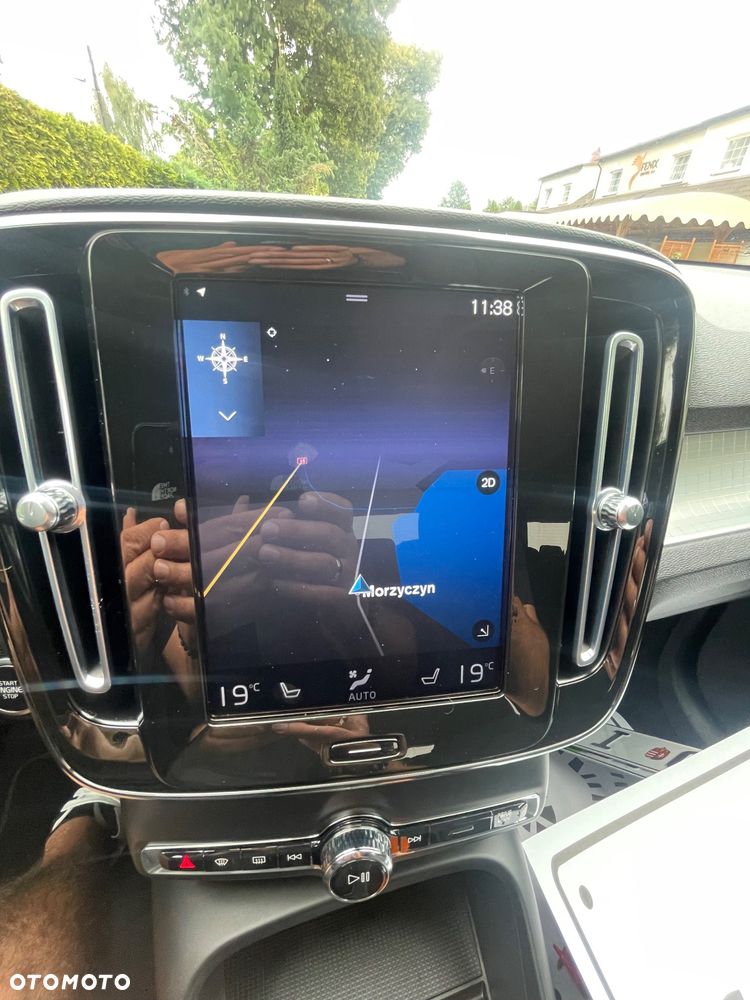 Volvo XC 40 D3 Momentum Pro - 10