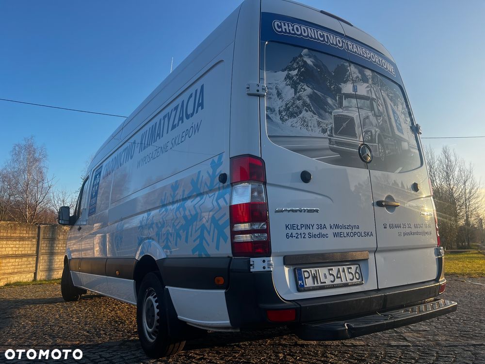 Mercedes-Benz Sprinter - 6
