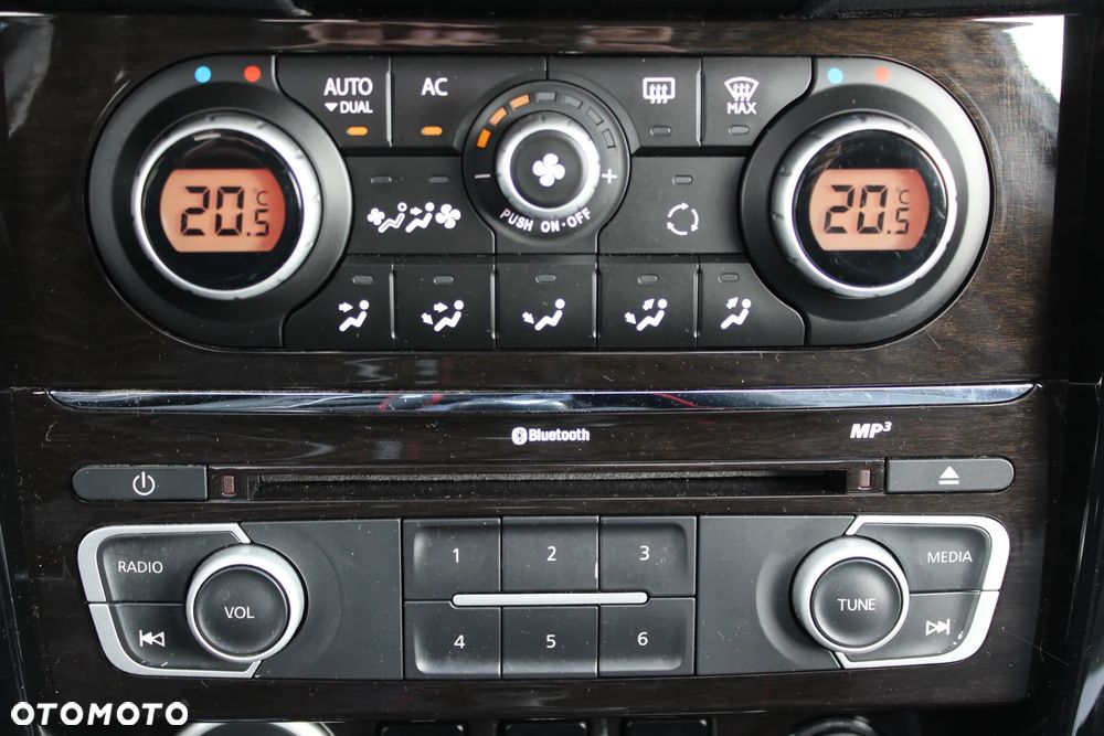 Renault Koleos 2.0 dCi 4x4 Privilege - 25