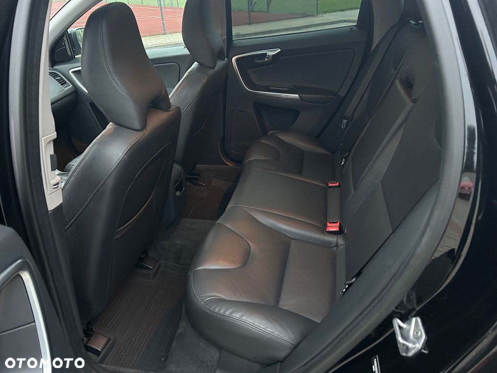 Volvo XC 60 - 18