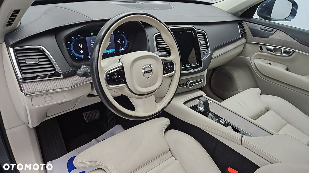 Volvo XC 90 B5 D AWD Plus Bright - 9