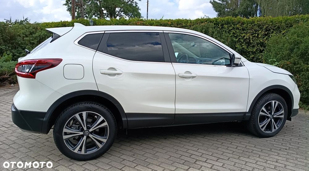 Nissan Qashqai 1.2 DIG-T N-Connecta - 20