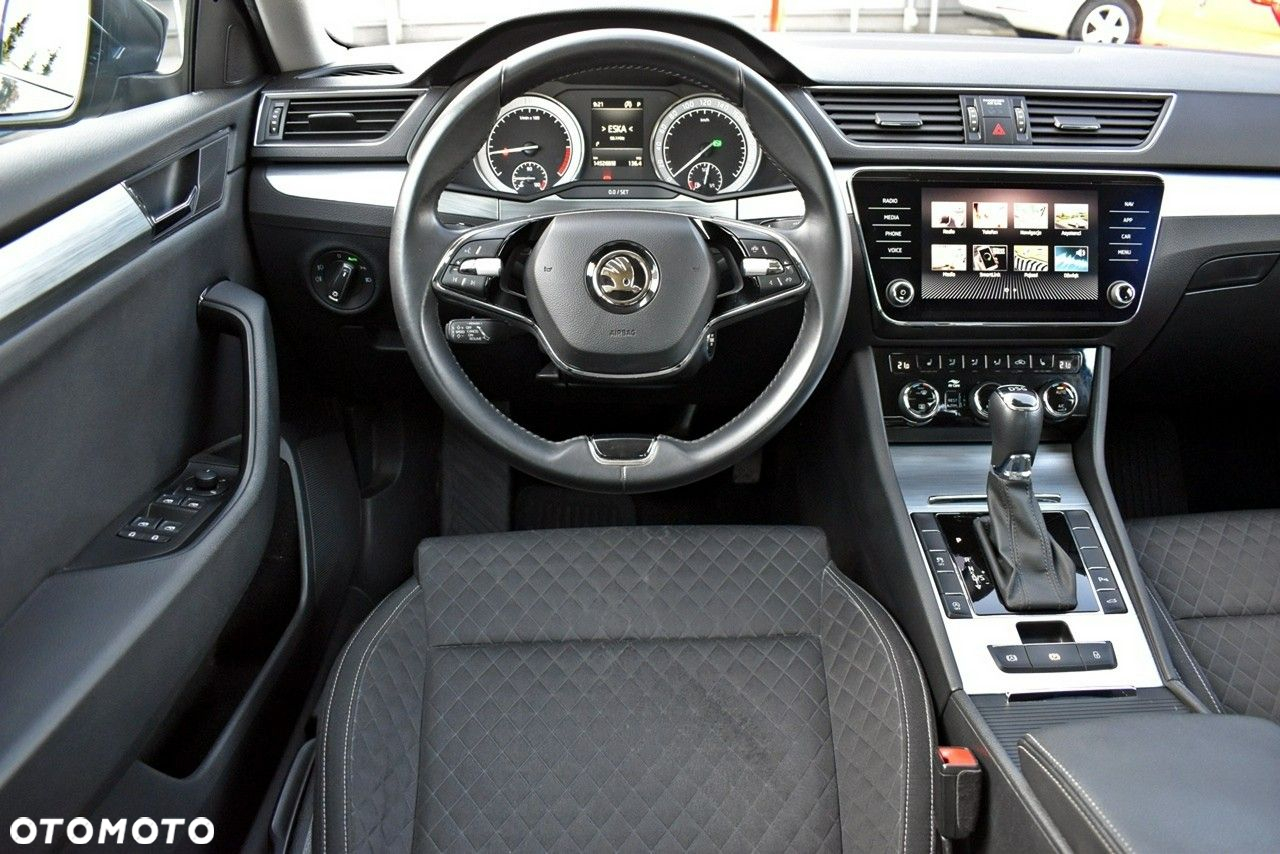 Skoda Superb 2.0 TDI Ambition DSG - 14