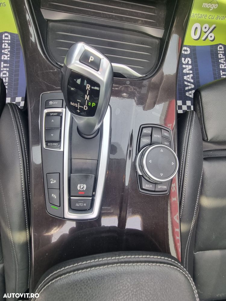 BMW X3 xDrive20d AT Luxury Line - 29