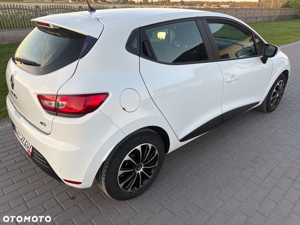 Renault Clio 1.5 dCi Alize - 9