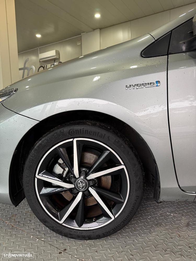 Toyota Auris 1.8 HSD Comfort+P.Sport - 4