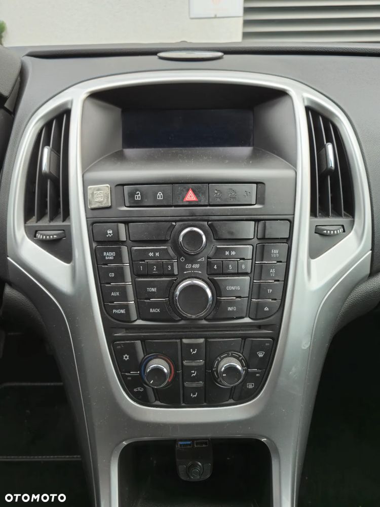 Opel Astra IV 1.4 Cosmo - 18