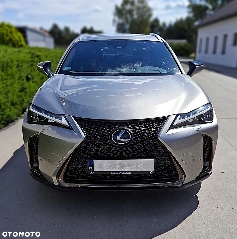Lexus UX - 1