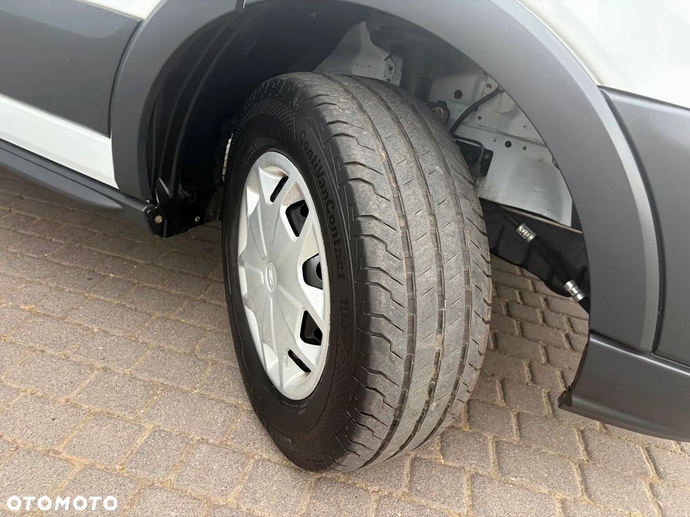 Ford TRANSIT - 21