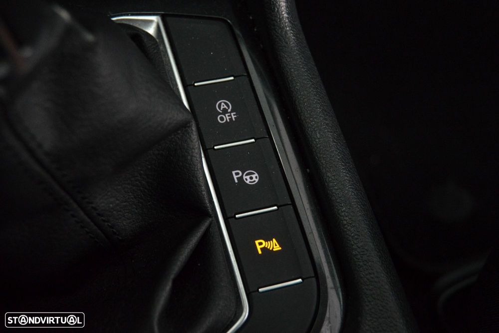 VW Tiguan 1.6 TDI Confortline - 45