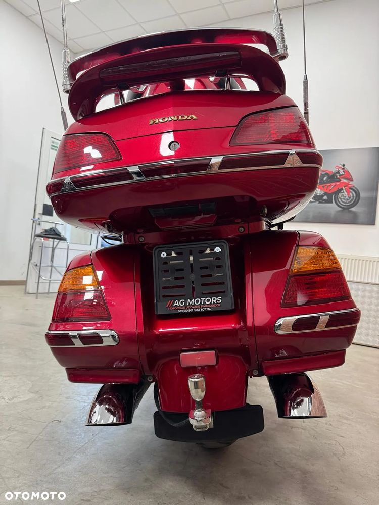 Honda GL - 28