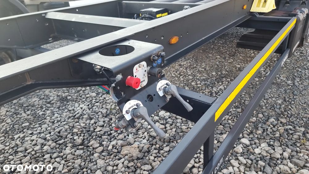 Kögel 18.500zł netto PRZYCZEPA 2017 rok KOGEL BDF JUMBO OPONY R19.5 SAF ST.bdb - 6