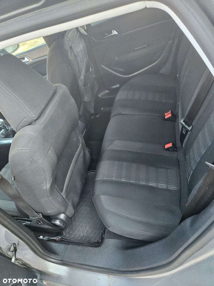 Peugeot 308 - 19