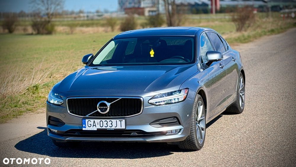 Volvo S90 T6 AWD Geartronic Momentum Pro - 1