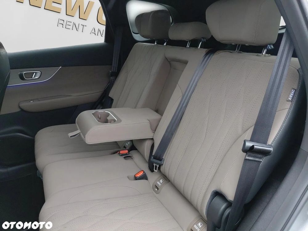 Chery Tiggo 8 - 16