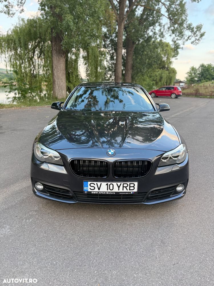 BMW Seria 5 518d Aut. Luxury Line - 2