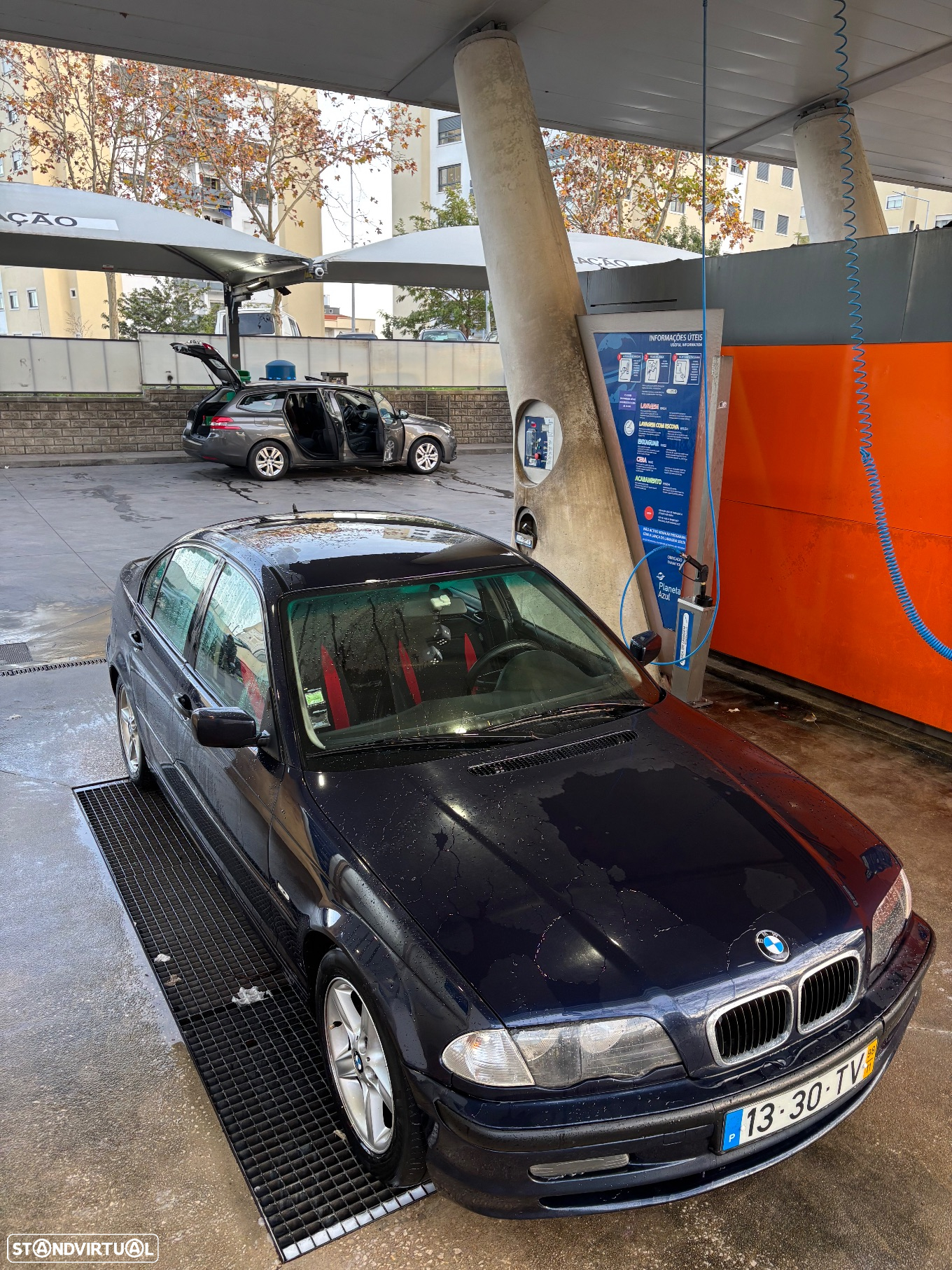BMW 320 - 11