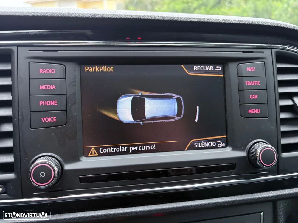 SEAT Leon ST 1.6 TDI S&S 4Drive Style - 42