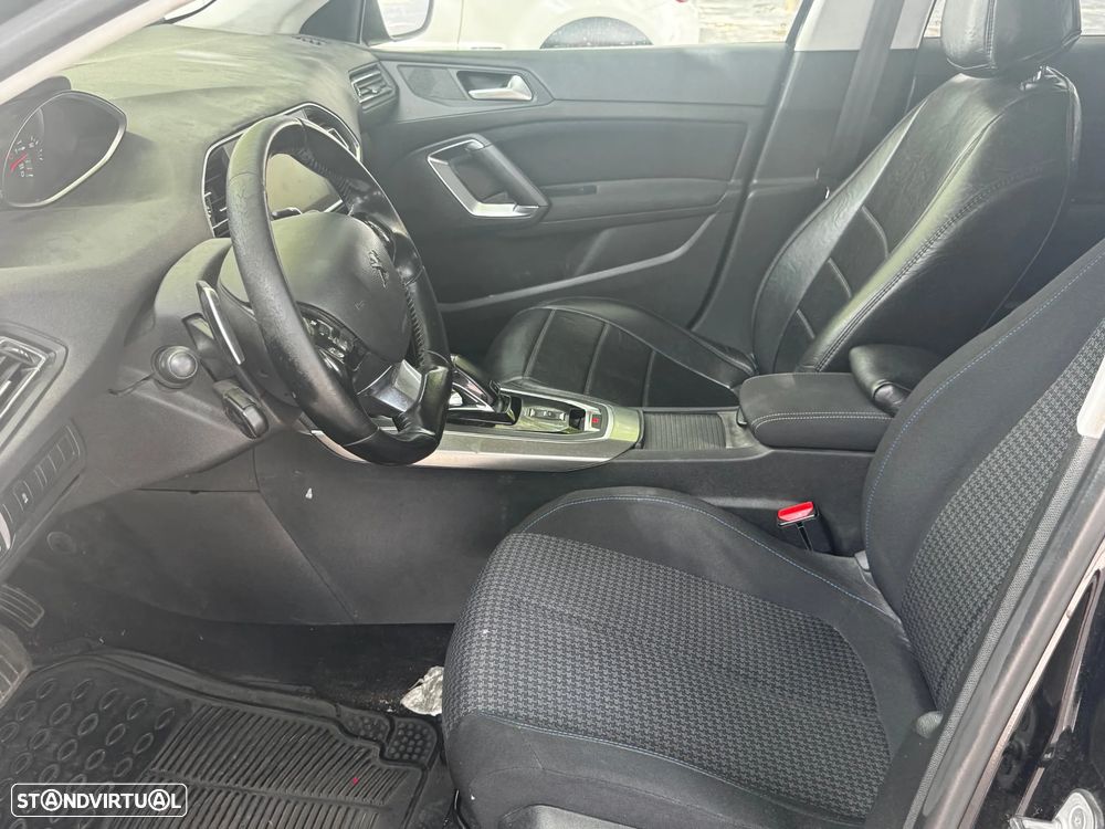 Peugeot 308 SW 1.5 BlueHDi Style EAT8 - 5