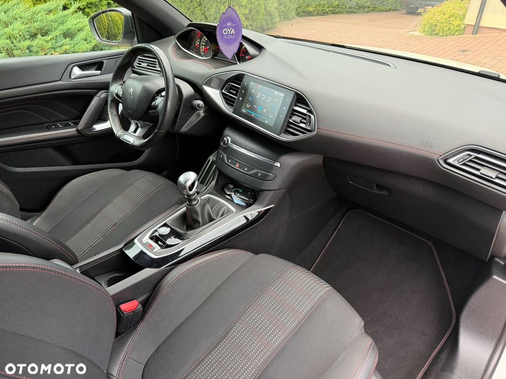 Peugeot 308 BlueHDi 150 Stop & Start GT-Line Edition - 19