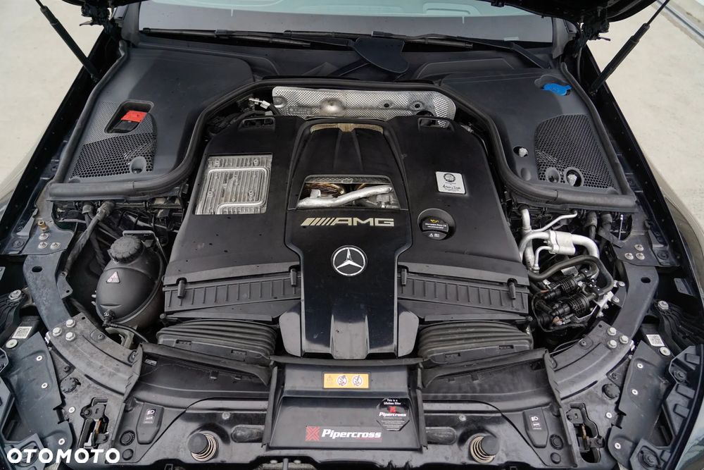 Mercedes-Benz AMG GT - 19