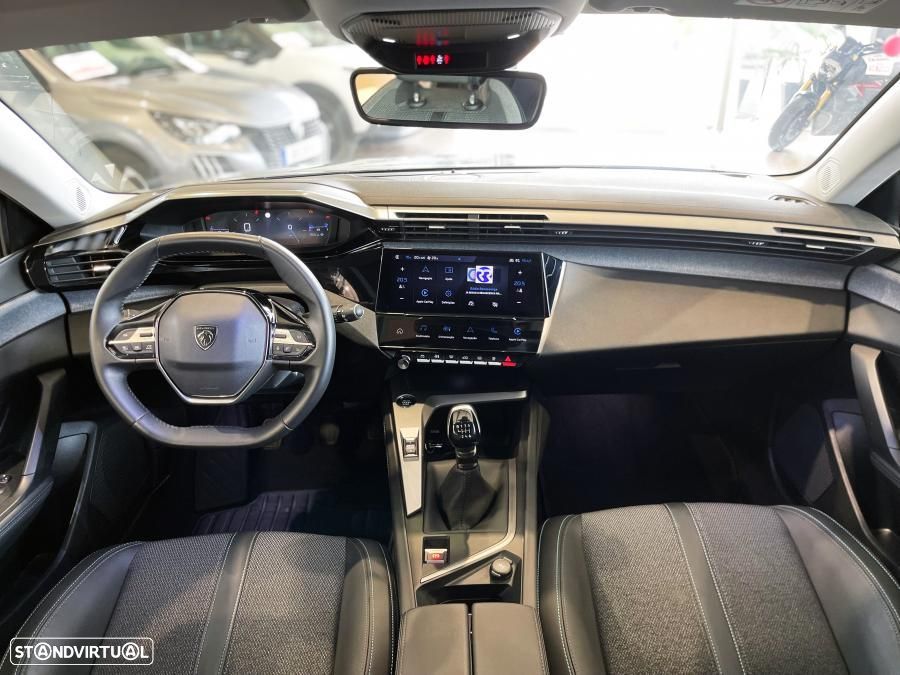 Peugeot 308 1.2 PureTech Allure Pack - 30