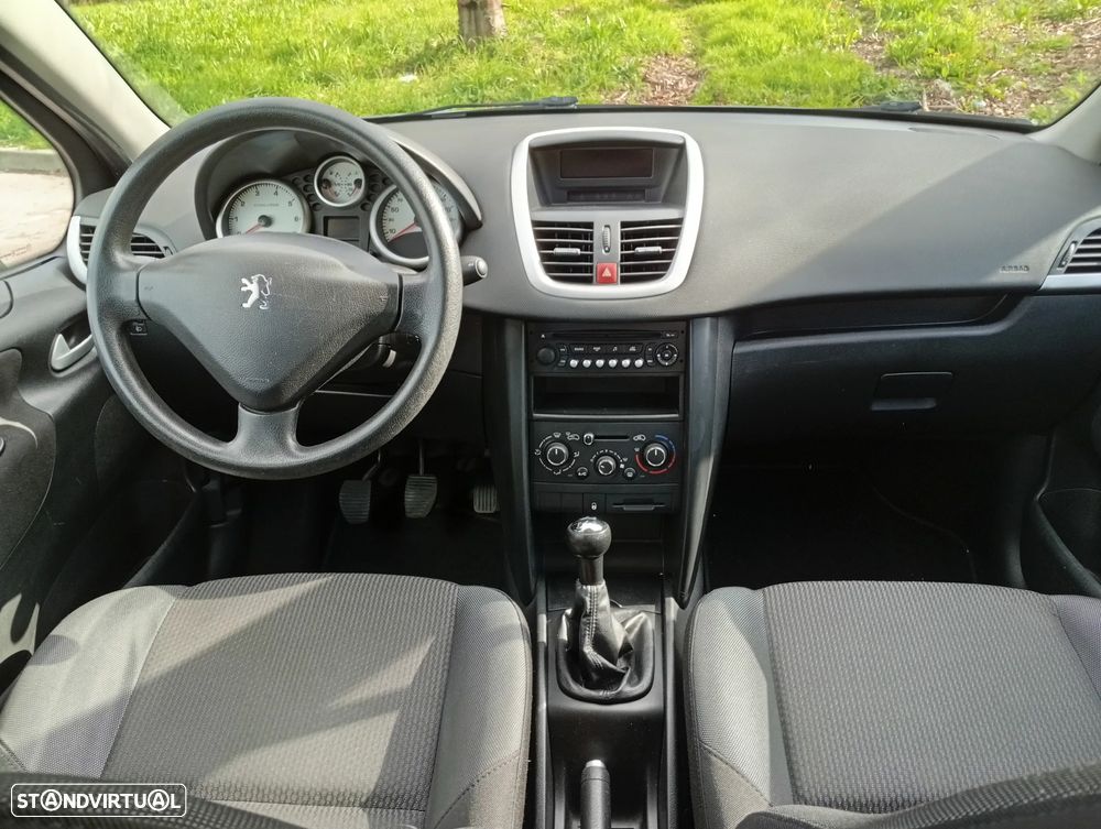 Peugeot 207 1.4 VTi Allure - 11
