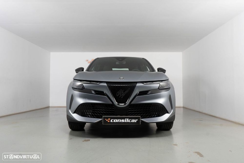 Alfa Romeo Junior 1.2 Intensa eDCT6 - 4