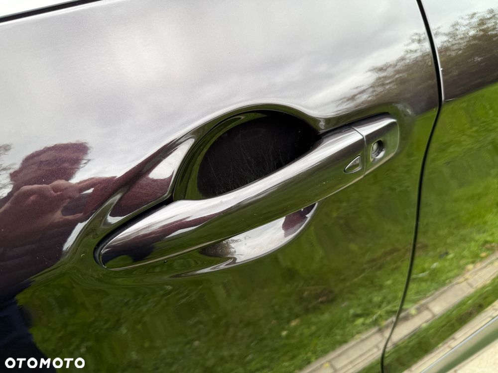 Nissan Qashqai 1.6 DCi TEKNA - 27
