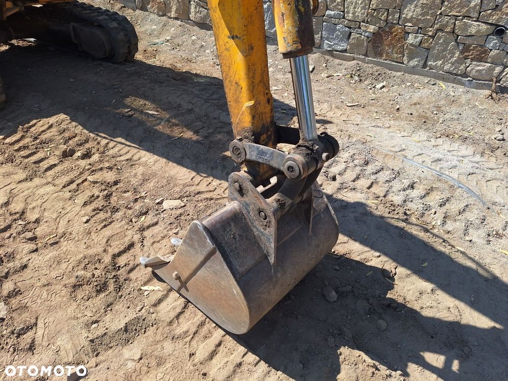 JCB 8030 Zts - 32