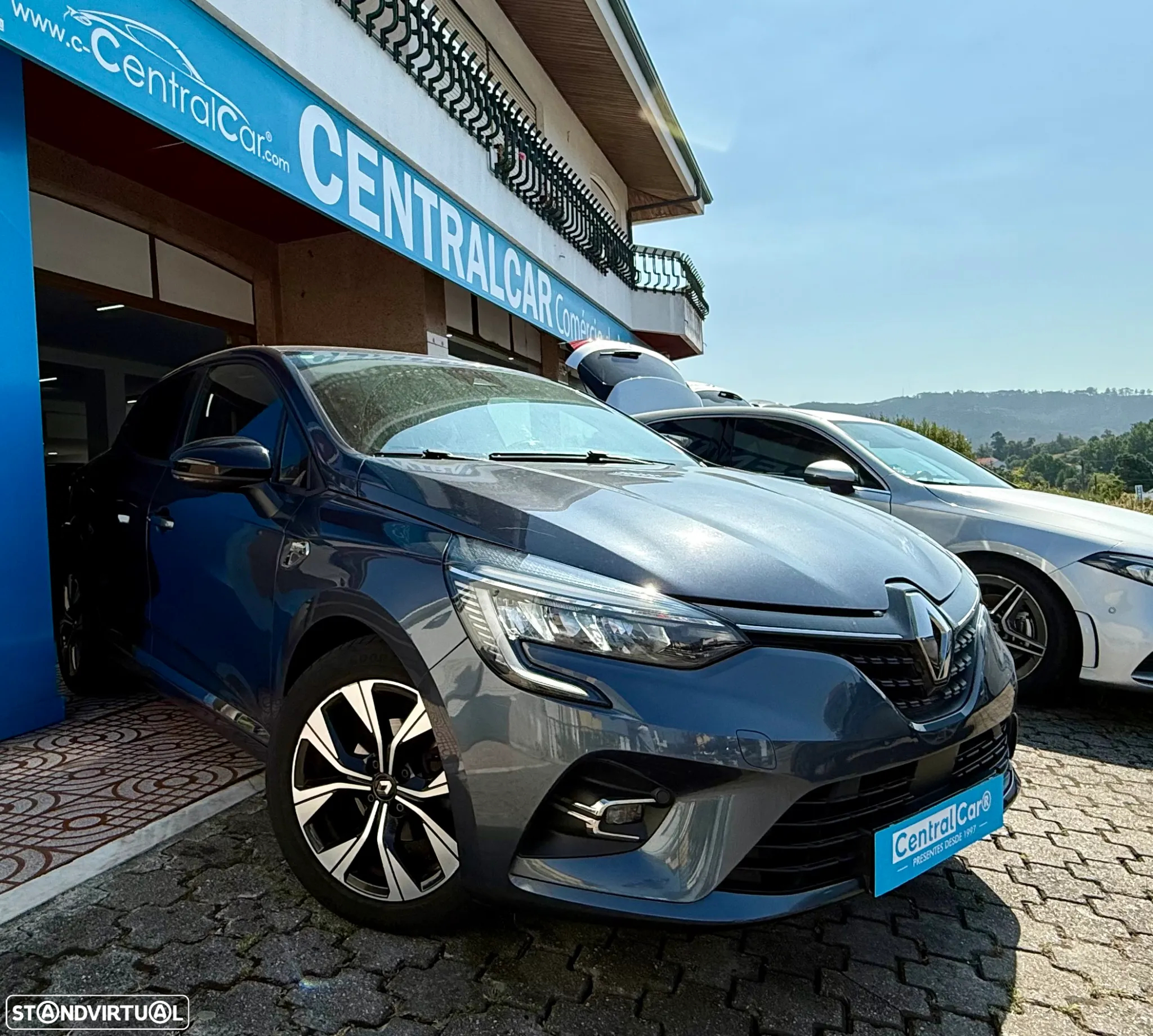 Renault Clio 1.0 TCe Limited Bi-Fuel - 2