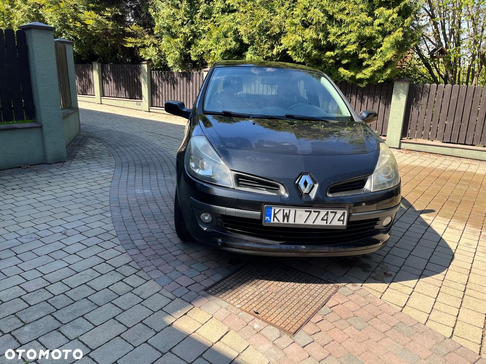 Renault Clio 1.2 16V Tech Run - 1