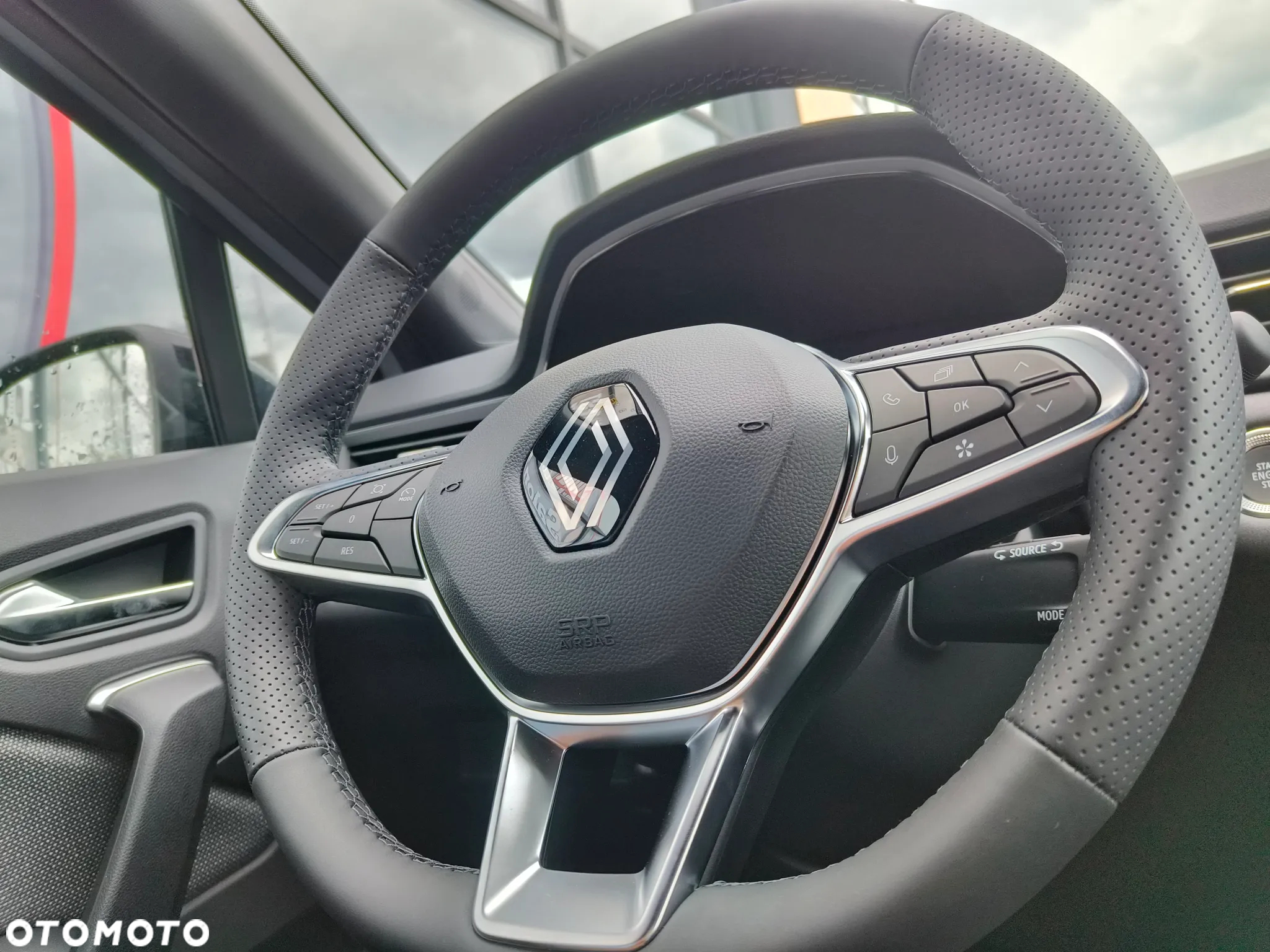 Renault Captur 1.0 TCe Techno - 16