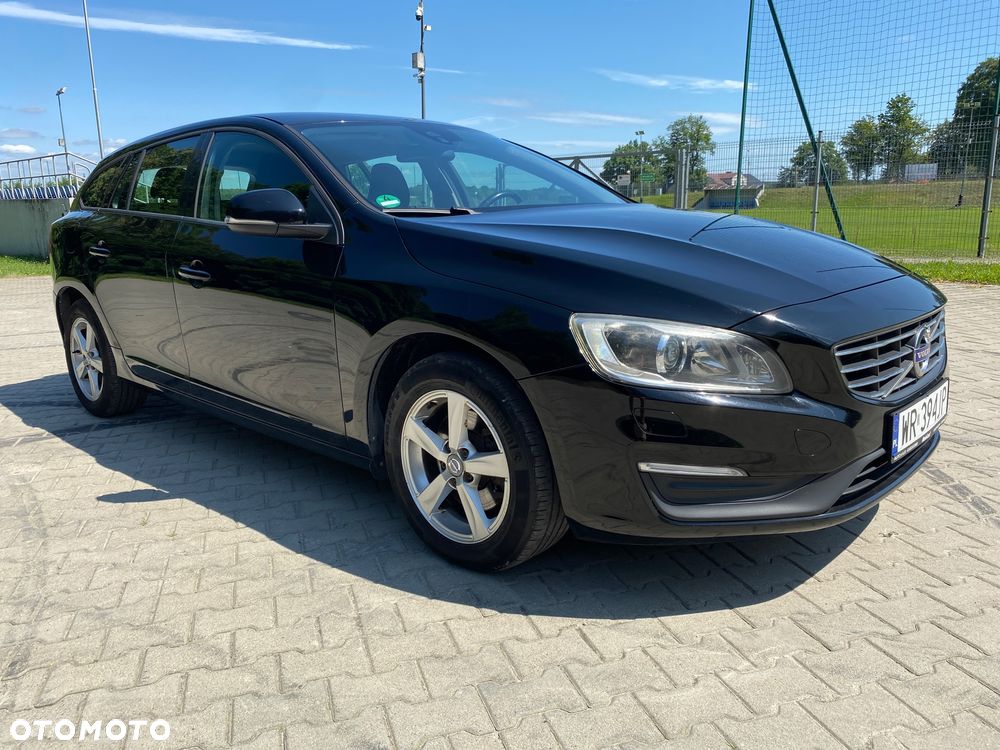Volvo V60 D2 Edition - 11