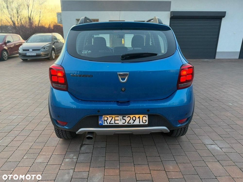 Dacia Sandero Stepway - 10