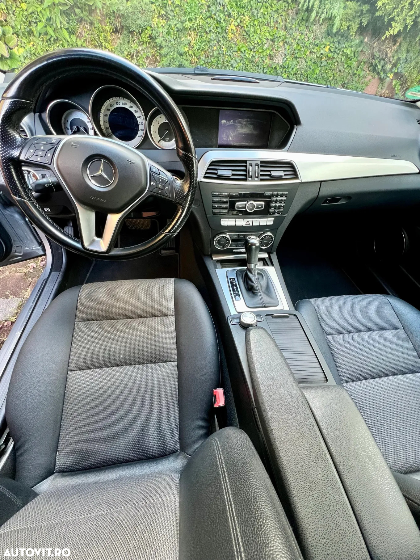 Mercedes-Benz C 220 (BlueTEC) d 7G-TRONIC Avantgarde - 11