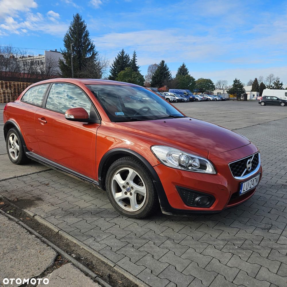 Volvo C30 D2 DRIVe Momentum - 2