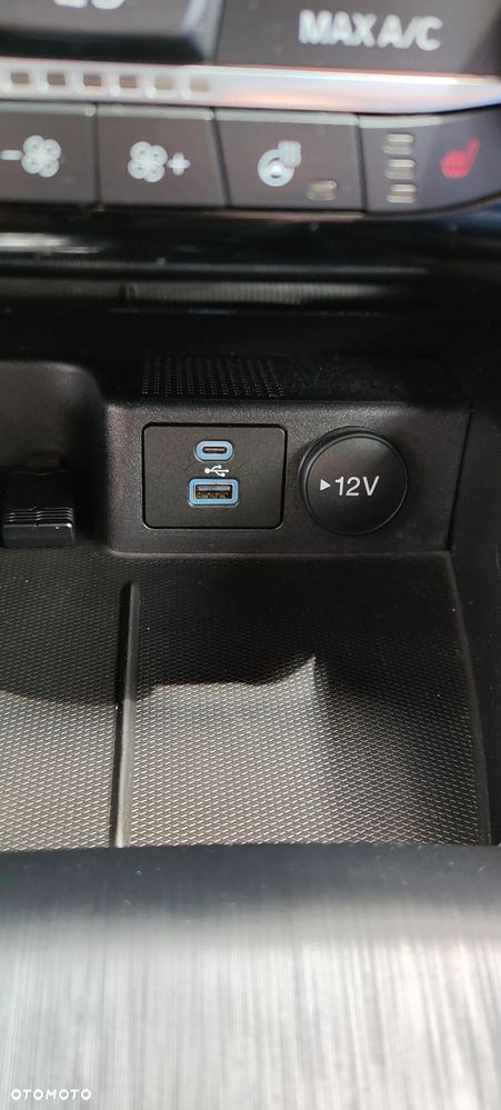 Ford Escape - 22