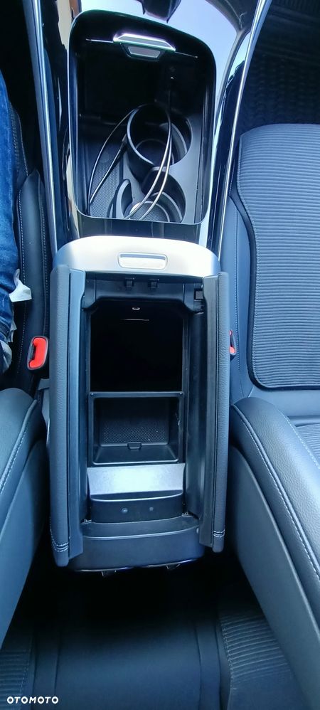 Mercedes-Benz GLC 220 d mHEV 4-Matic Avantgarde - 37