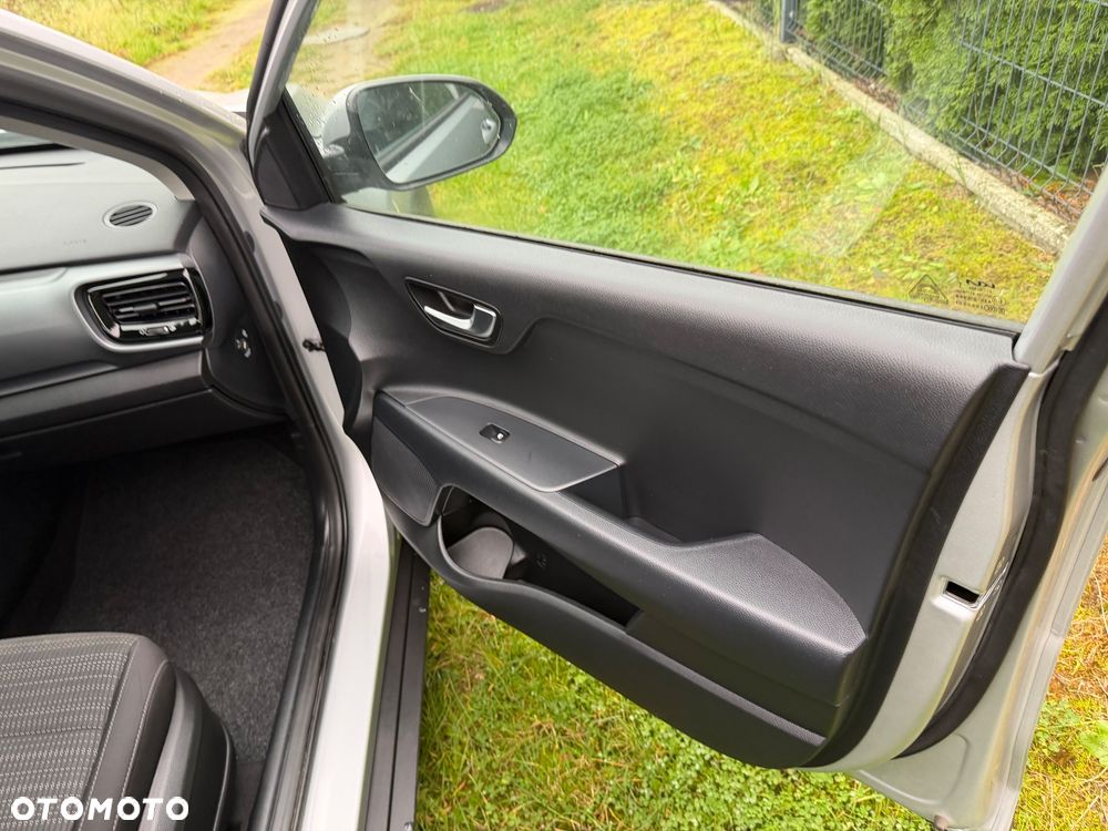 Kia Stonic - 20