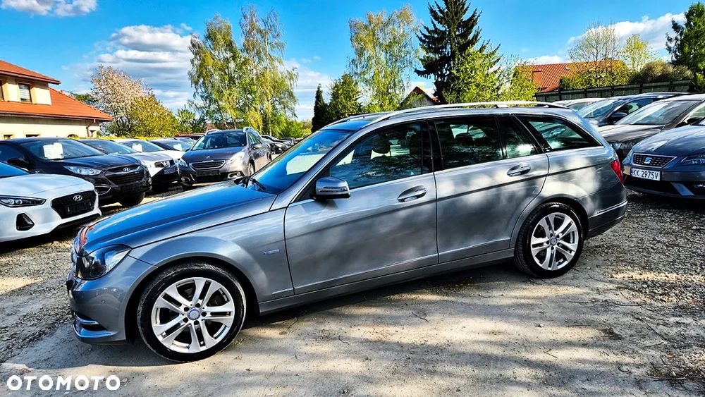 Mercedes-Benz Klasa C 180 BlueEFFICIENCY 7G-TRONIC Avantgarde - 23