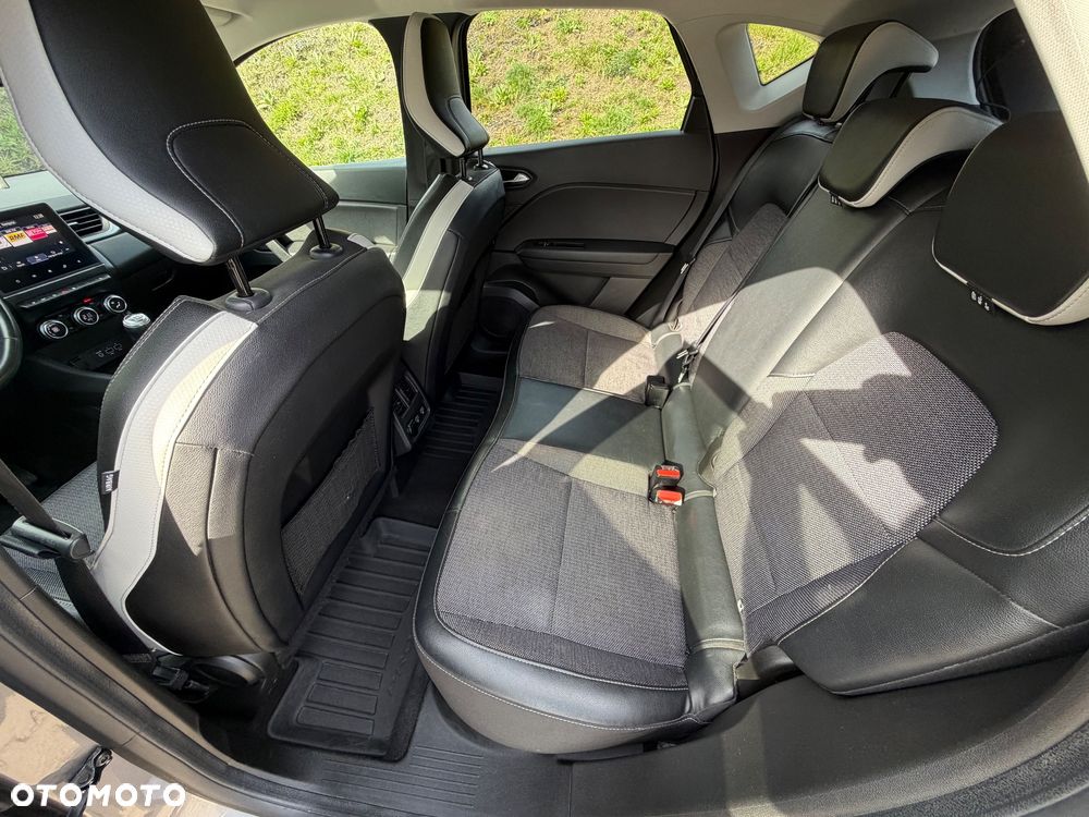 Renault Captur - 16