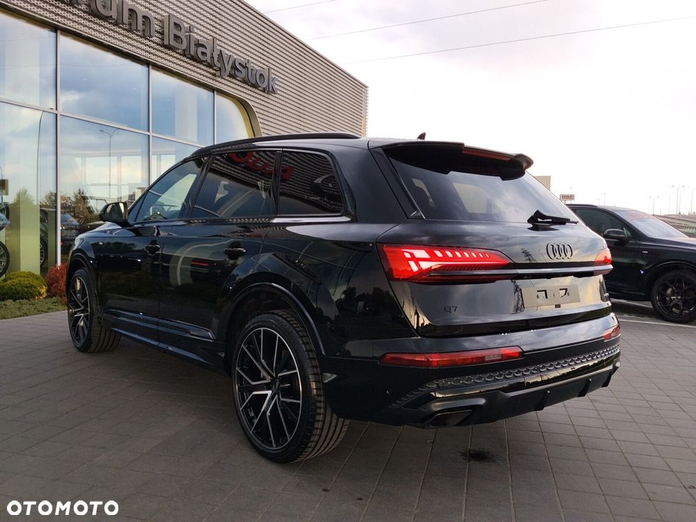 Audi Q7 - 7