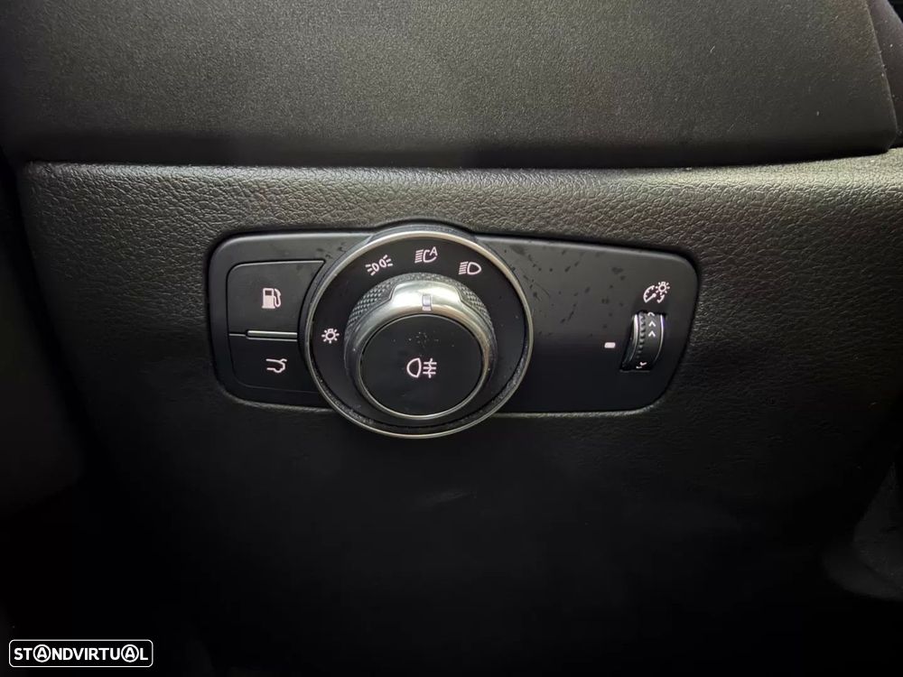 Alfa Romeo Tonale 1.3 Plug-In Hybrid Edizione Speciale e-AWD - 36