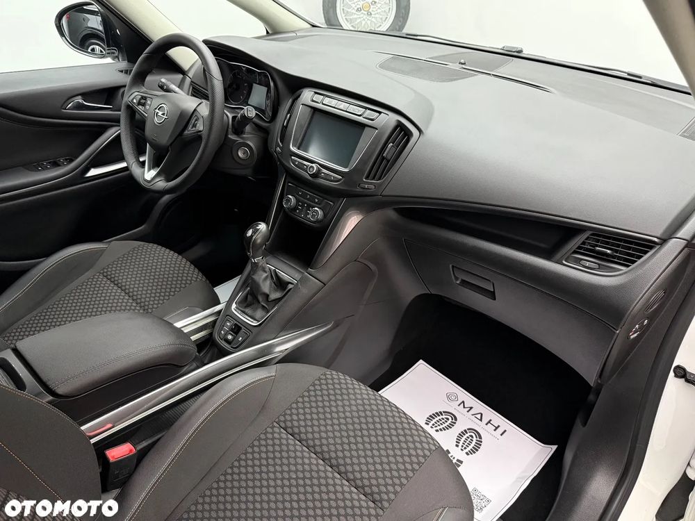 Opel Zafira 1.4 Turbo (ecoFLEX) Start/Stop Innovation - 17